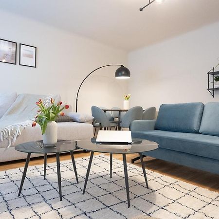 Chic 1-Bed Apt By Canal Walk To Historic Centre Вена Экстерьер фото