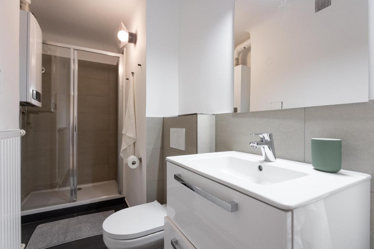 Chic 1-Bed Apt By Canal Walk To Historic Centre Вена Экстерьер фото
